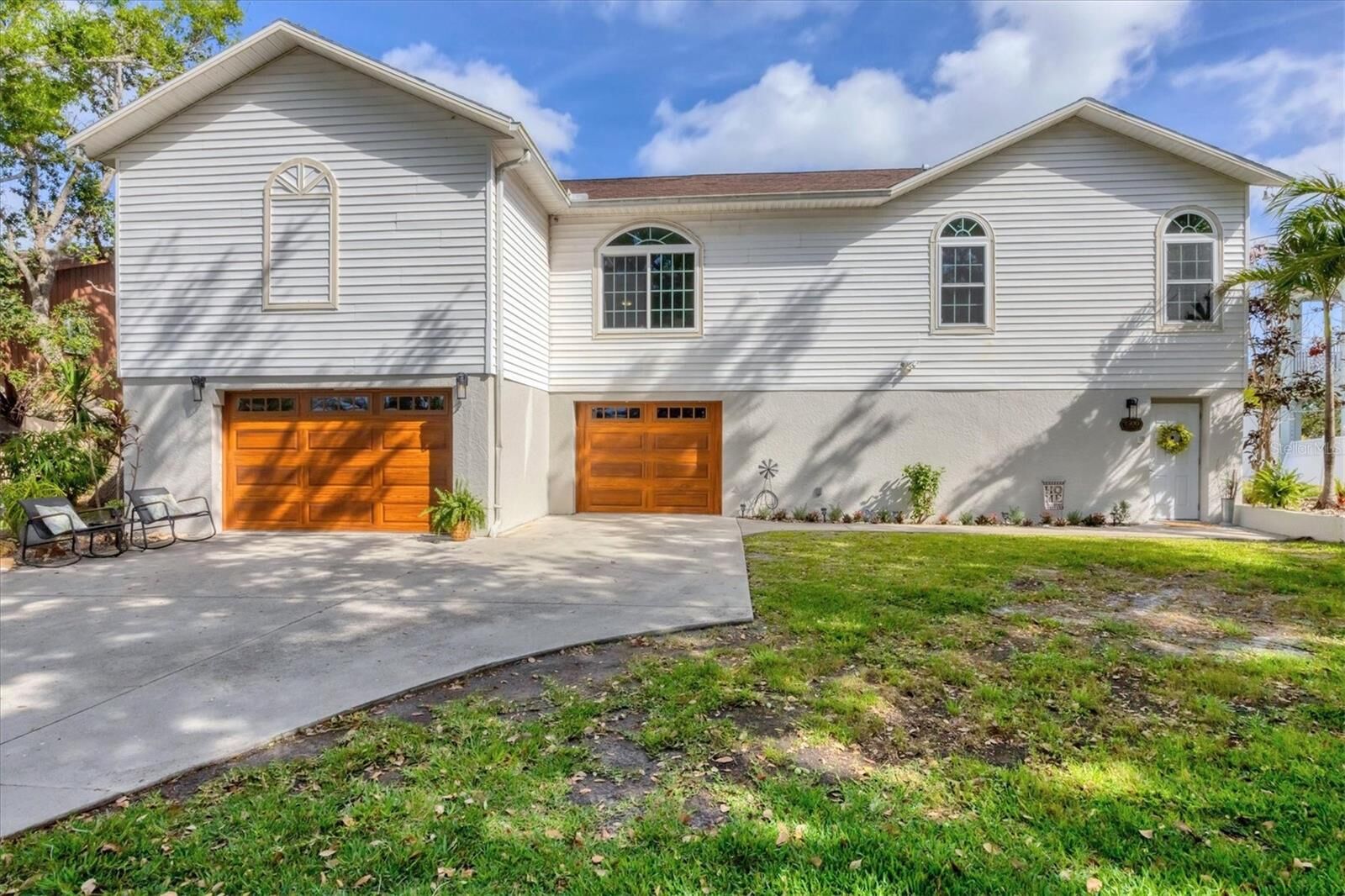 Property Photo: 1500 Lemon Bay Drive FL 34293