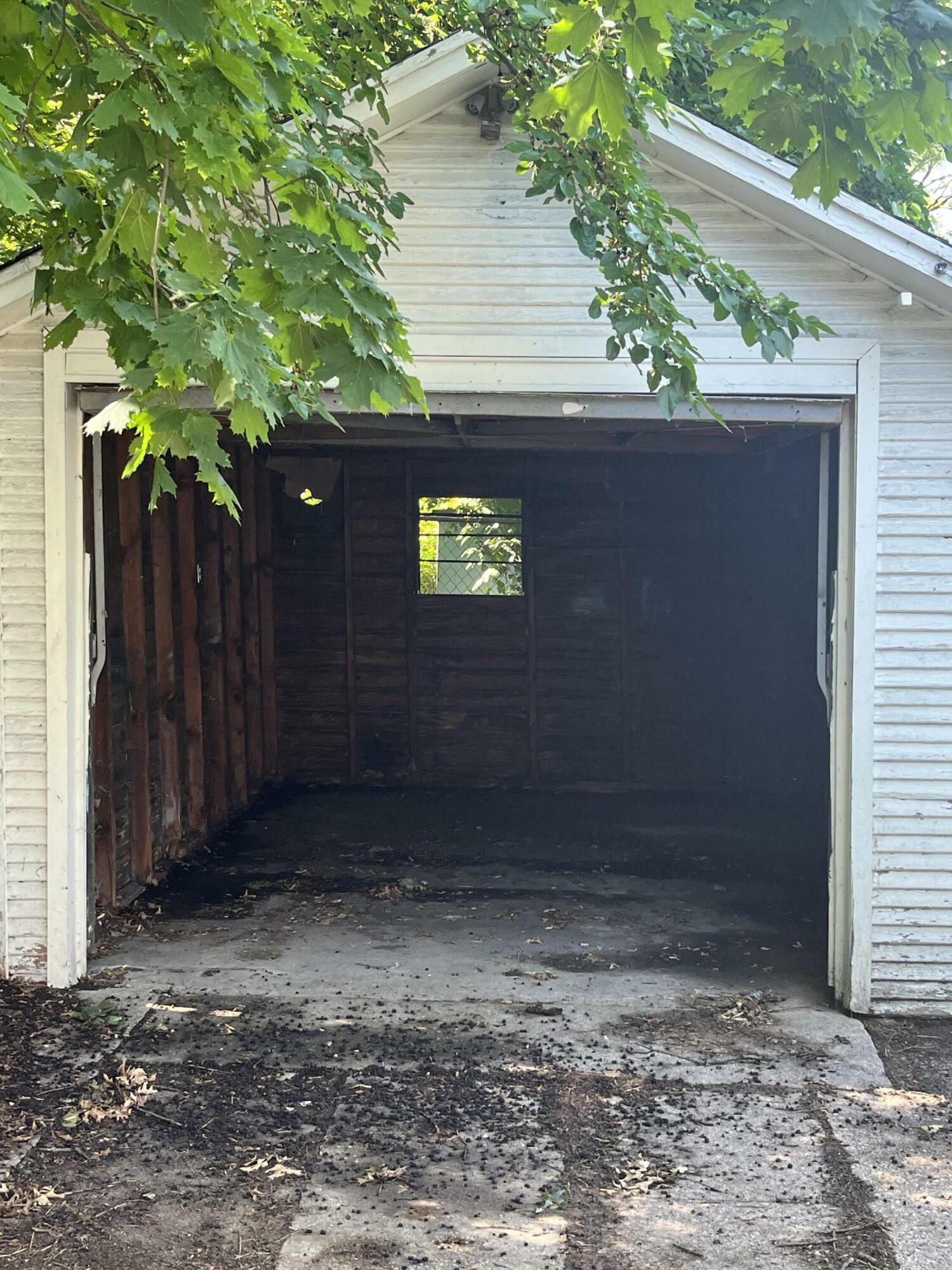 Property Photo: 255 W Summit Avenue MI 49444