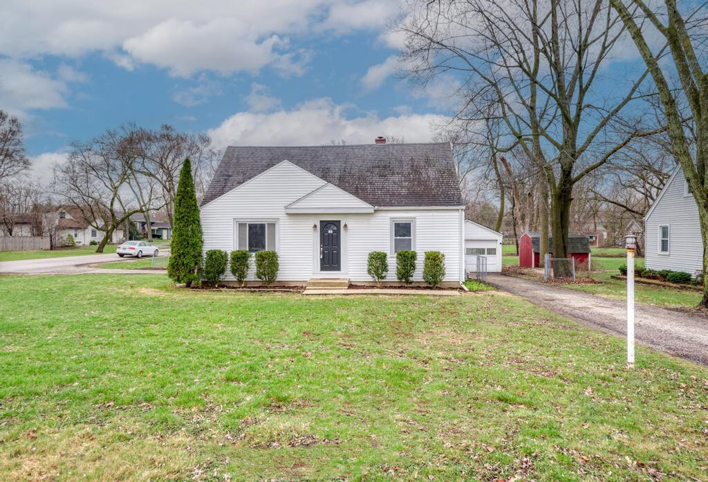 Property Photo:  26W441 Geneva Road  IL 60187 