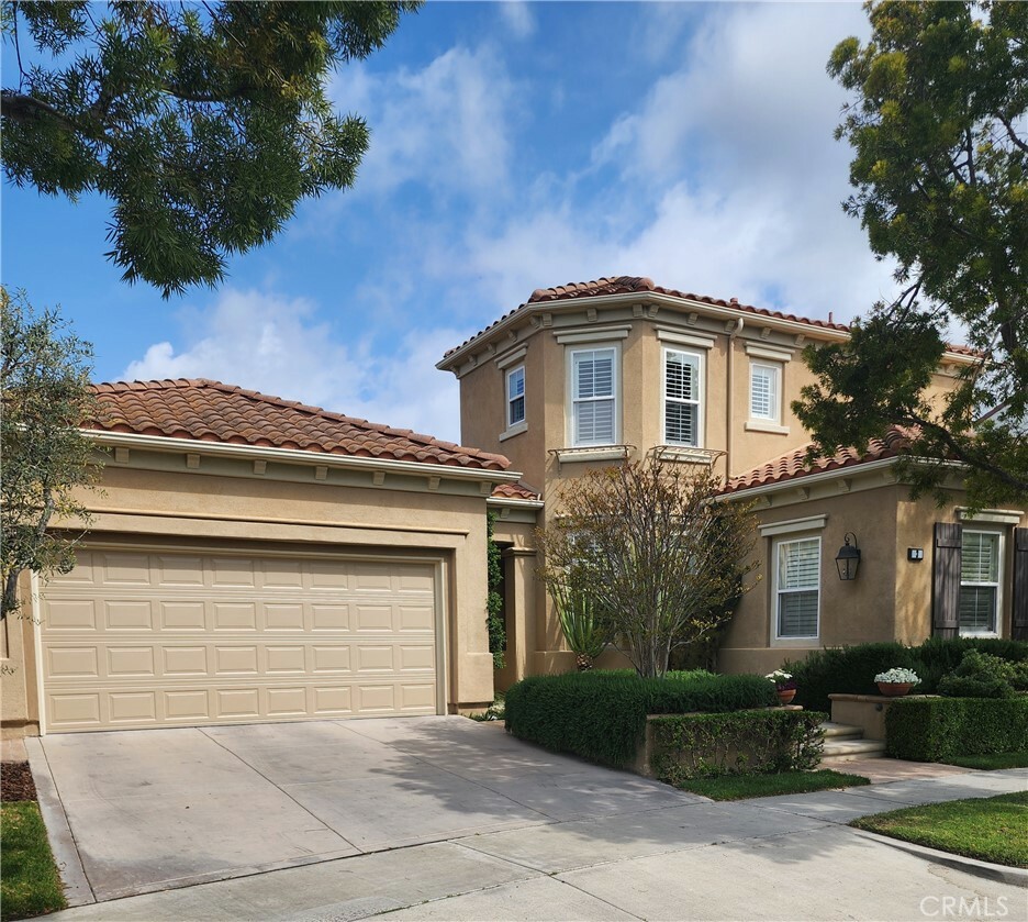 Property Photo: 3 Anondale CA 92660