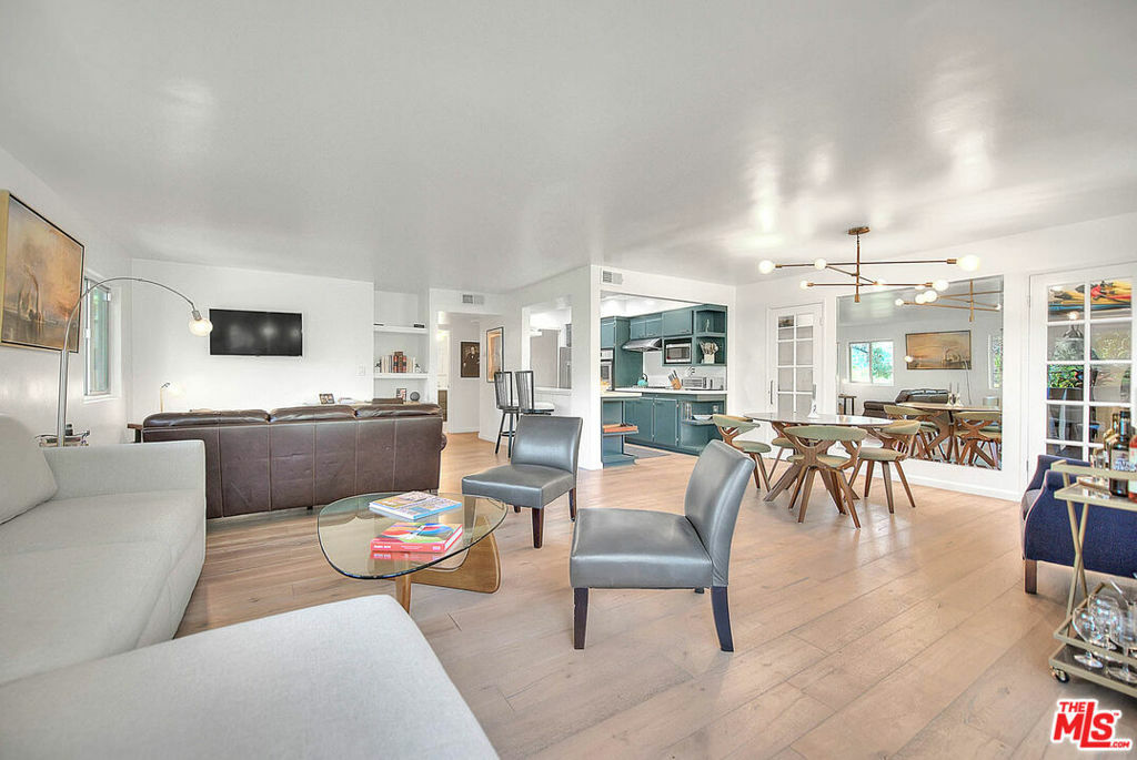 6704 Hillpark Drive 202  Los Angeles CA 90068 photo