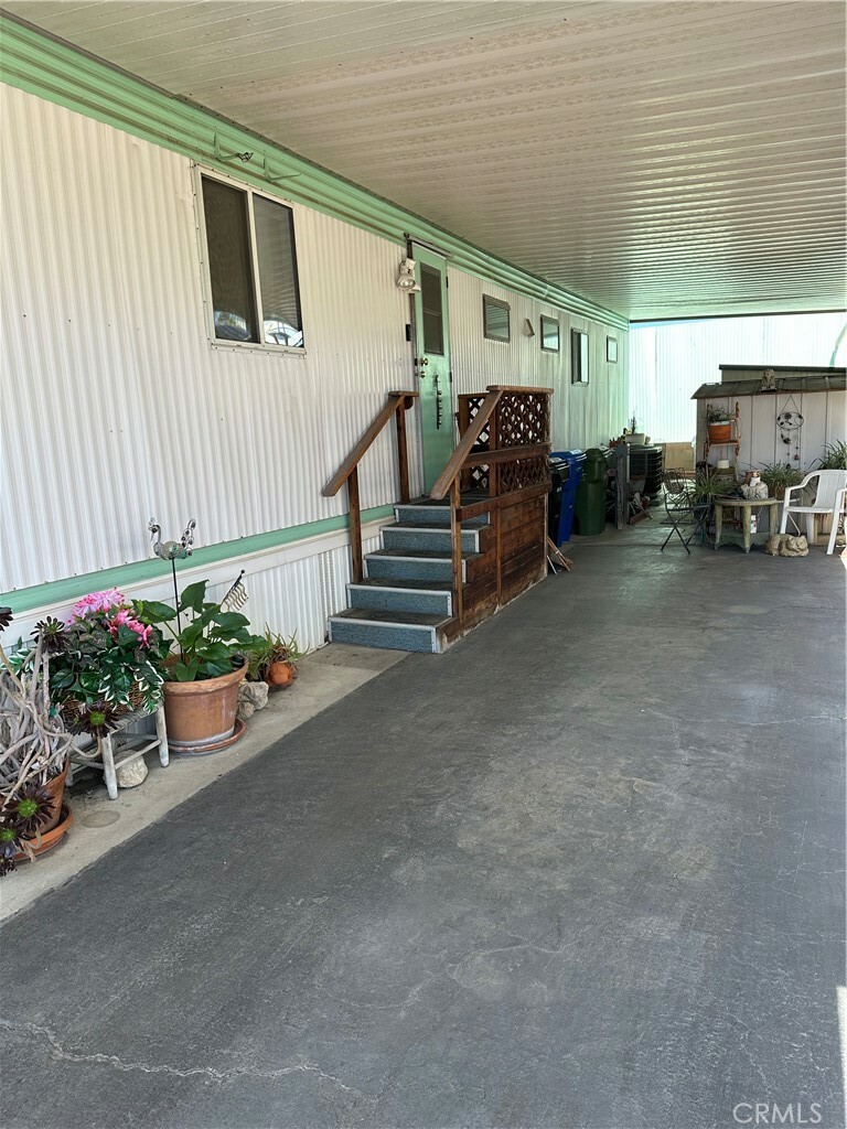 Property Photo: 8901 Eton Avenue 5 CA 91304