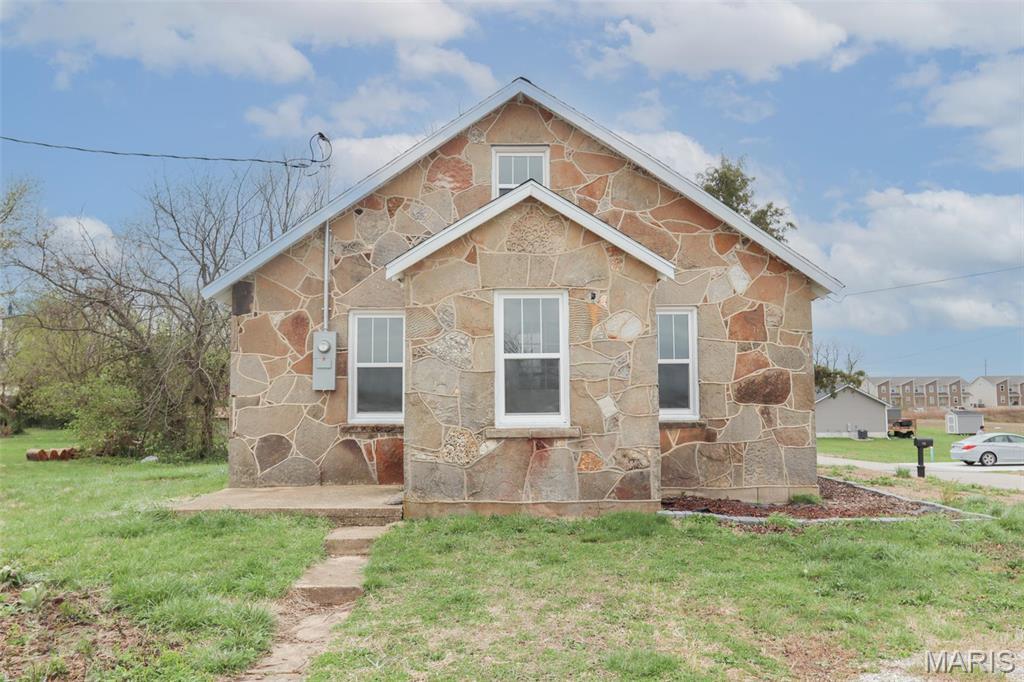 Property Photo: 704 Crisp Road MO 65536