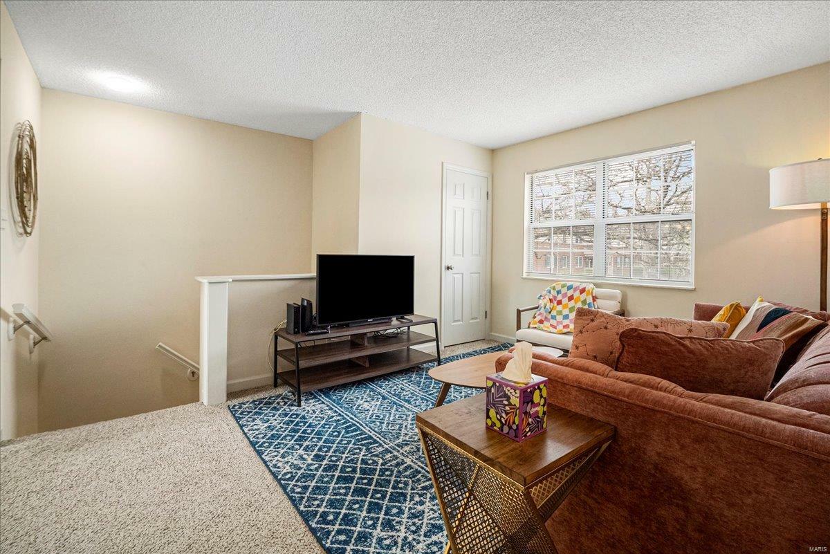 Property Photo: 9079 W Swan Circle MO 63144