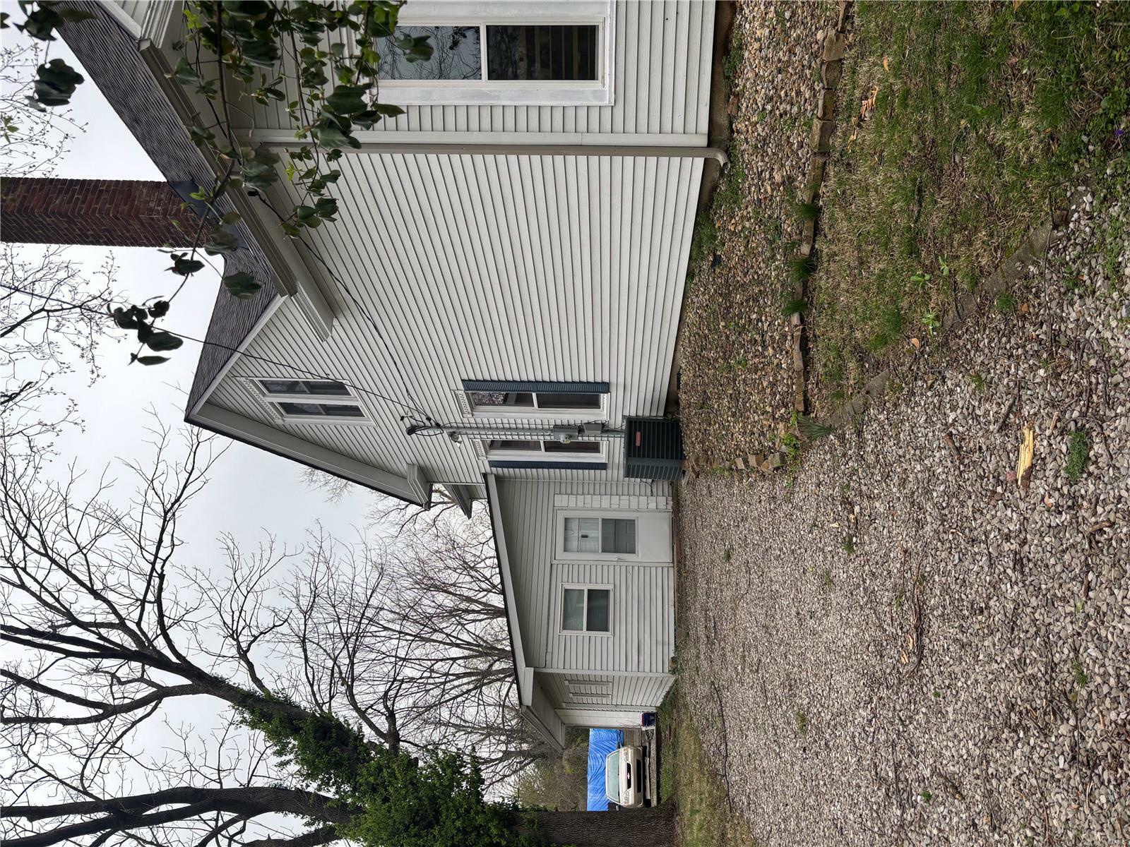 Property Photo: 911 Grand Avenue IL 62025