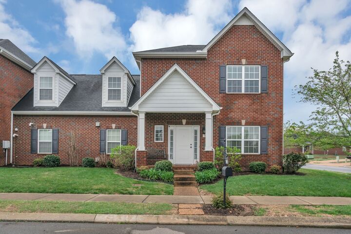 Property Photo: 100 Abbey Ln TN 37188