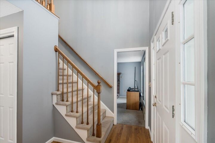 Property Photo: 8 Springwood Drive NH 03106