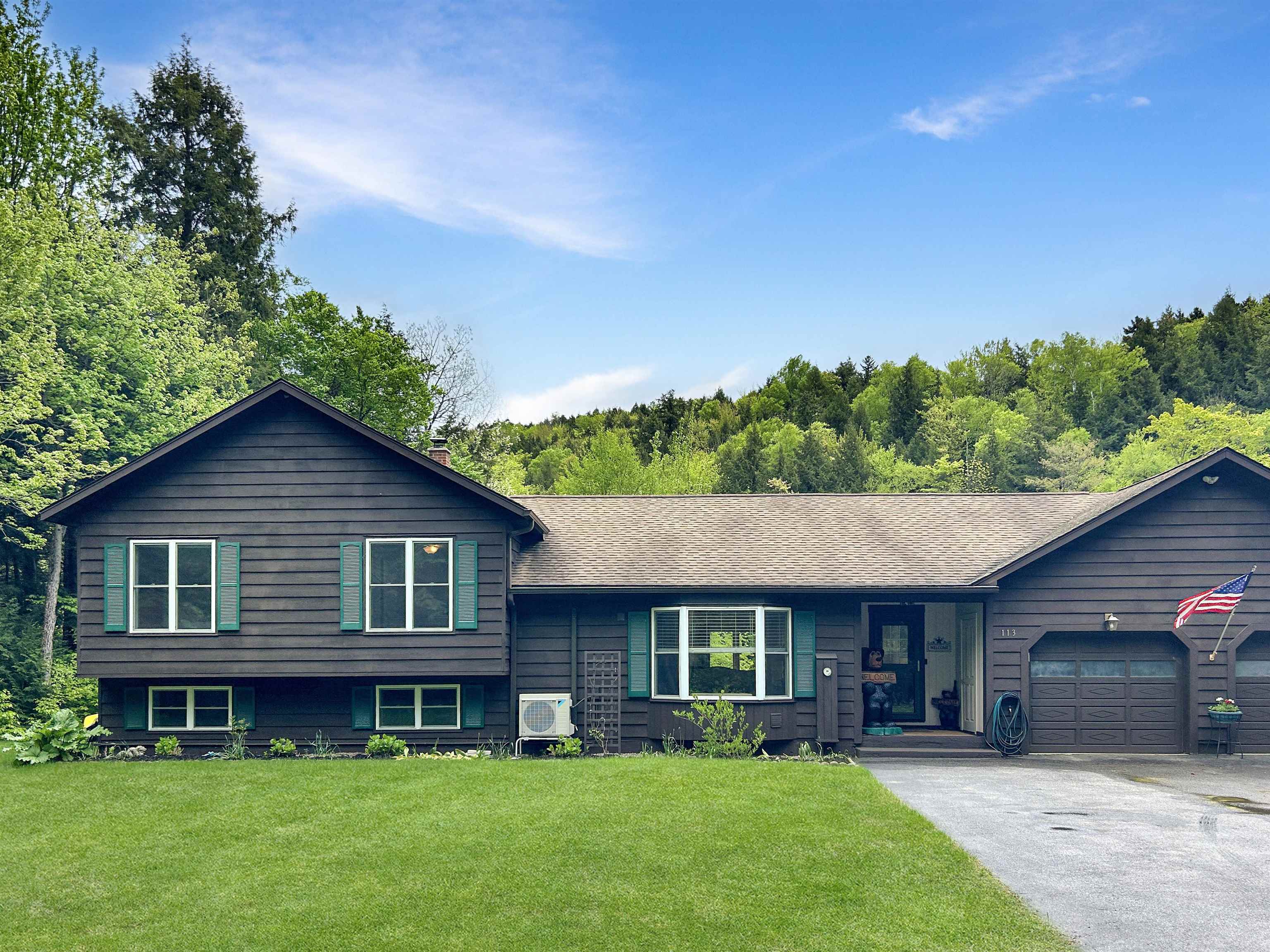 Property Photo: 113 Glen Road NH 03581