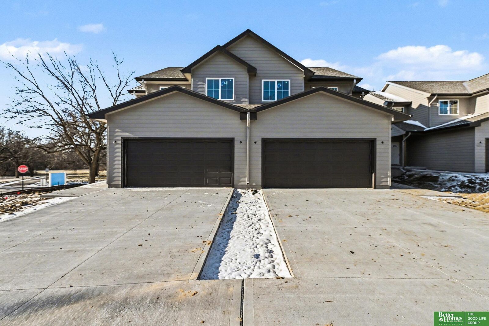 Property Photo:  7102 N 79th Court  NE 68122 