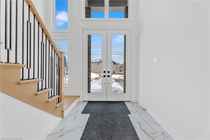 Property Photo: 22 Roselawn Avenue ON L9G 2H9
