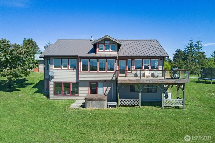 Property Photo:  142  Pemberton Place  WA 98250 
