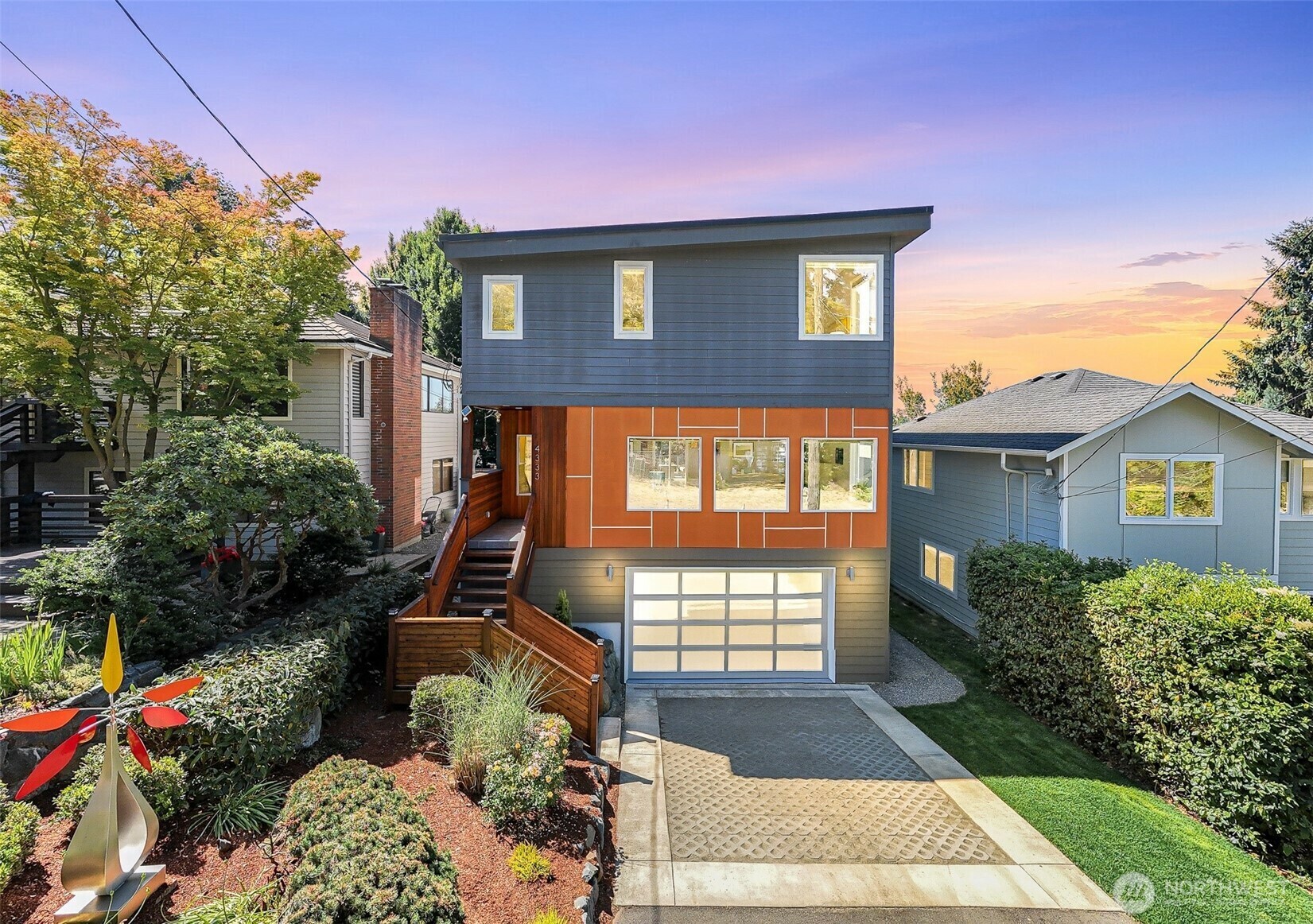 Property Photo: 4333 SW Trenton Street WA 98136