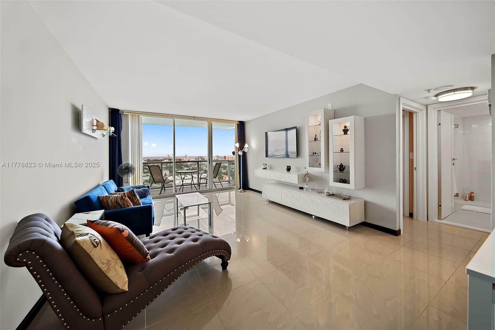 Property Photo: 650 West Ave 1506 FL 33139