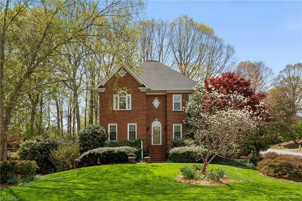 Property Photo: 900 Ridge Gate Drive NC 27023