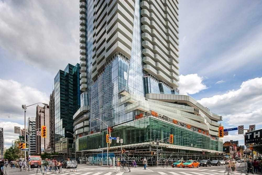 1 Bloor Street 3810  Toronto ON M4W 0A8 photo