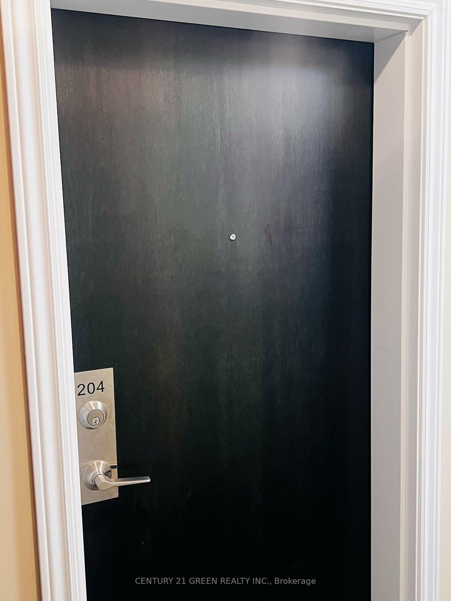 Photo de la propriété:  277 Gatwick Drive 204  ON L6H 0K7 