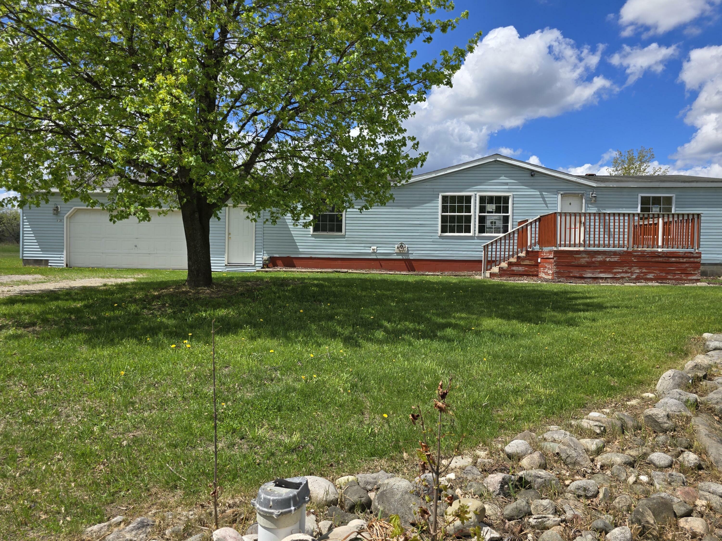 Property Photo: 6120 Walker Road MI 49705
