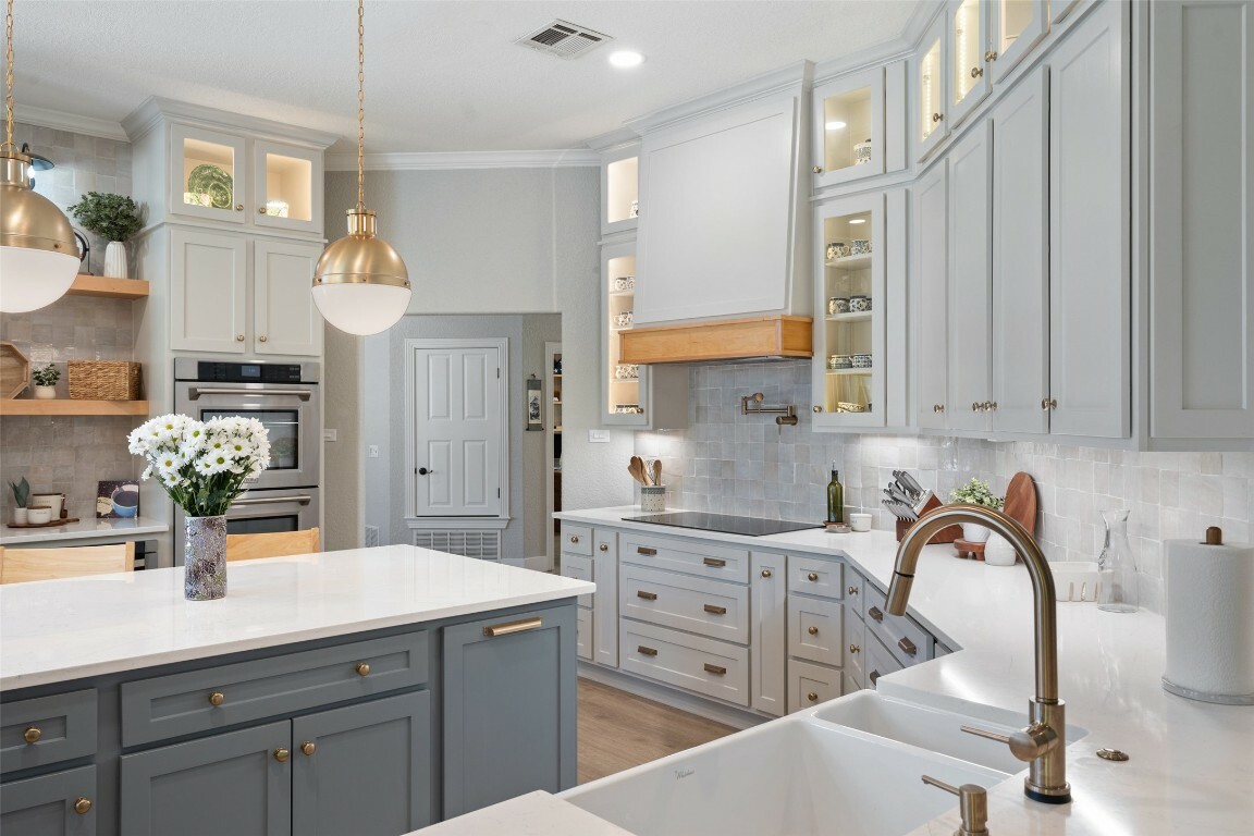 Property Photo: 4826 Lago Vista Drive TX 76513