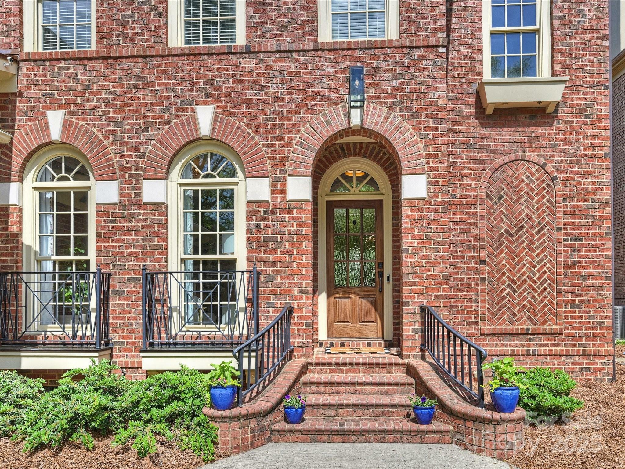 Property Photo: 8912 Heydon Hall Circle NC 28210
