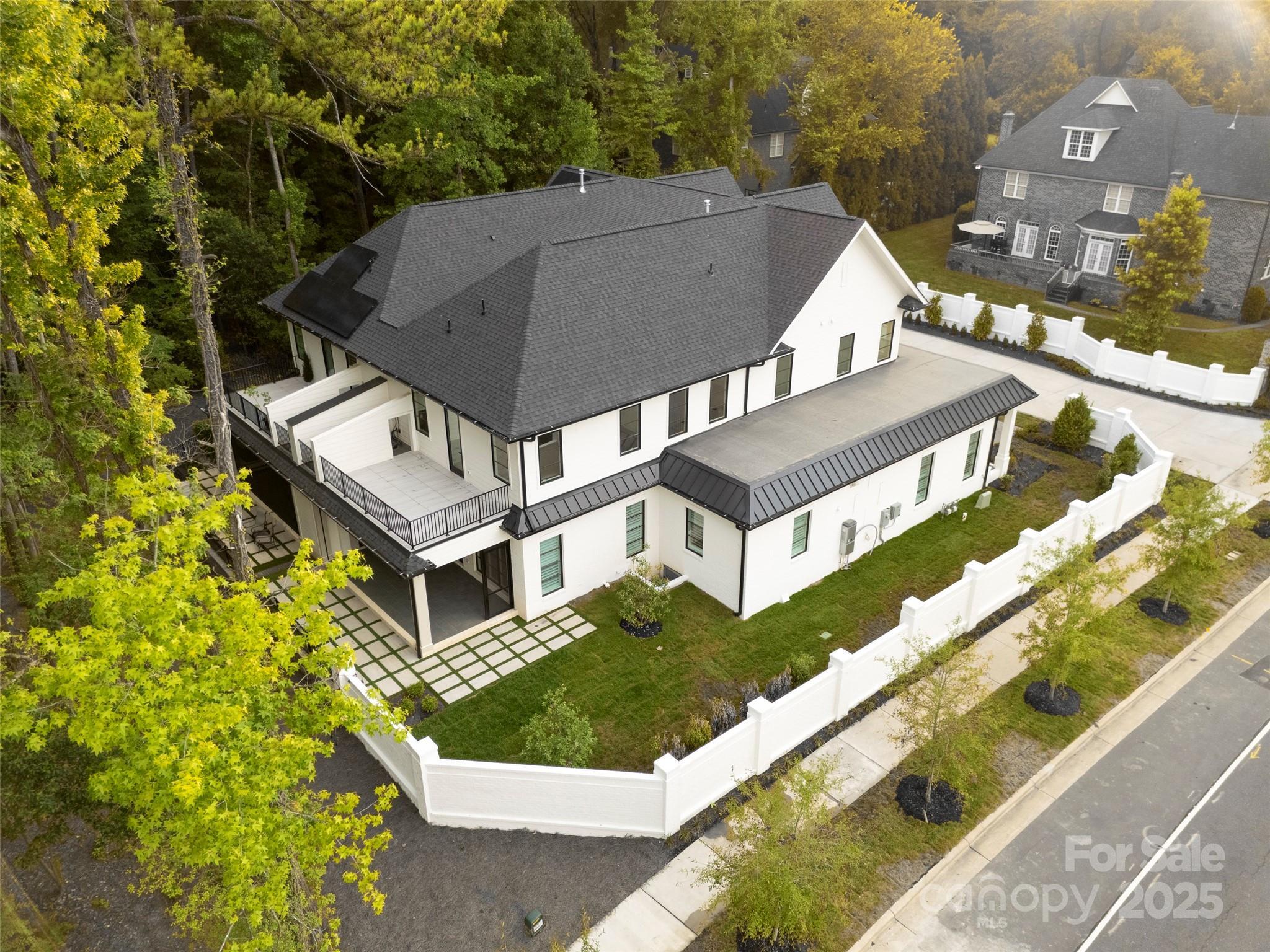 Property Photo: 3131 Providence Road 1B NC 28211