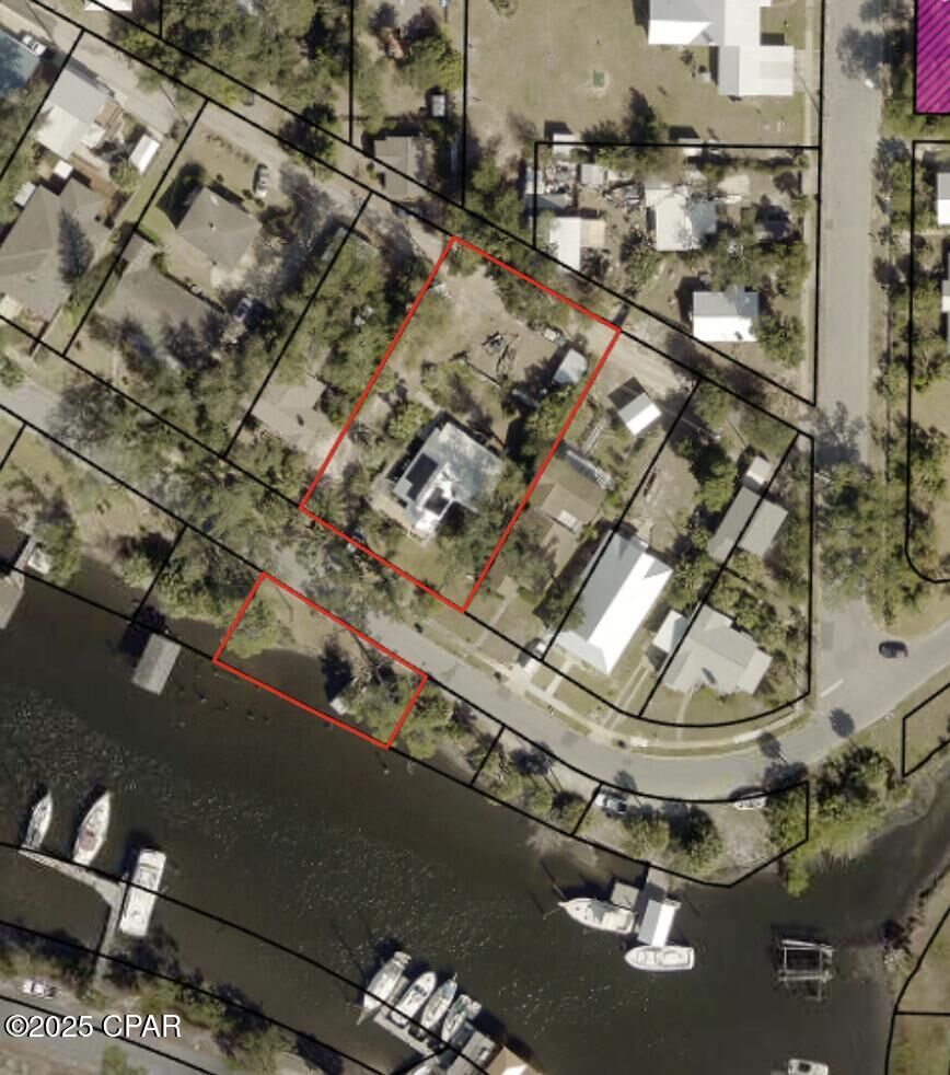 Property Photo: 356 Massalina Drive FL 32401