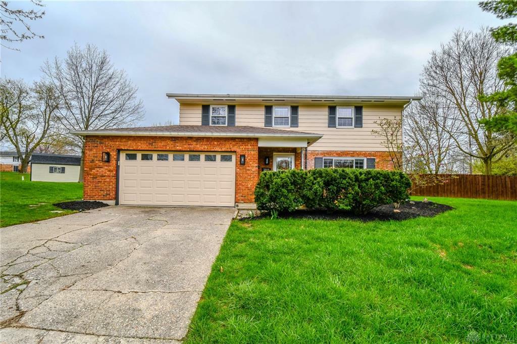 Property Photo: 3086 Burr Oak Court OH 45420