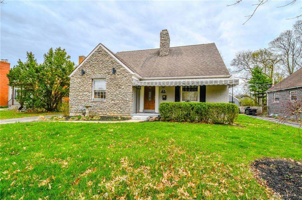 Property Photo: 726 Acorn Drive OH 45419
