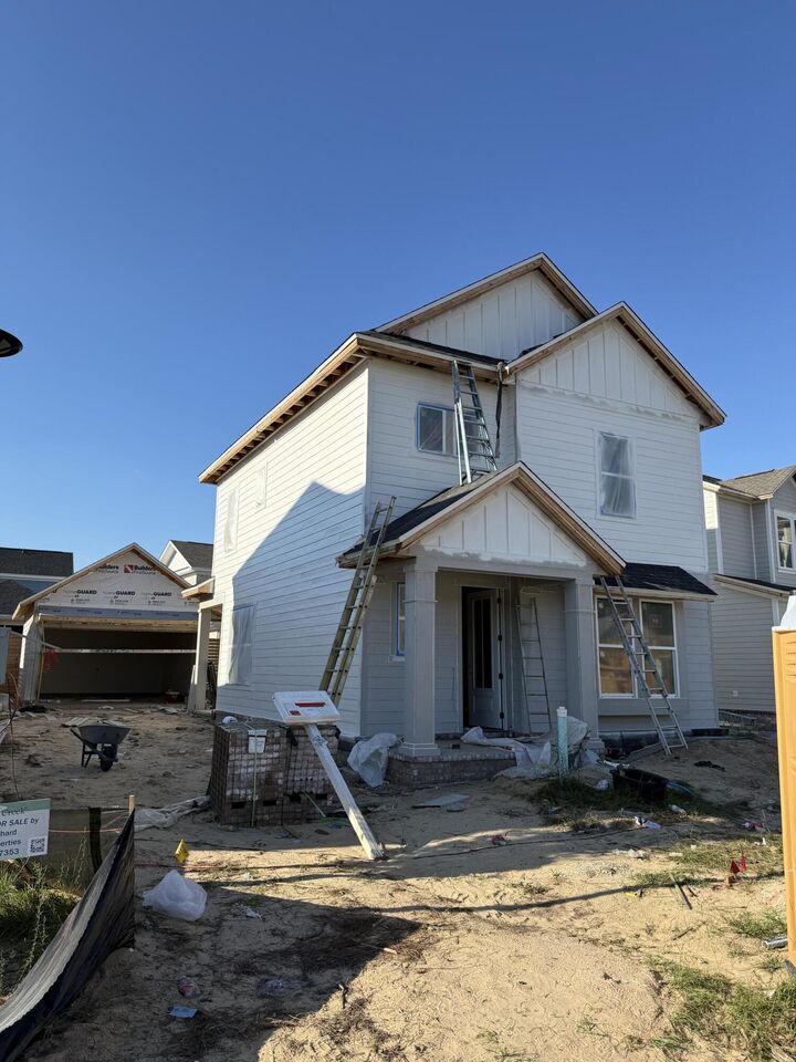 Property Photo:  304 Gazelle Court  FL 32578