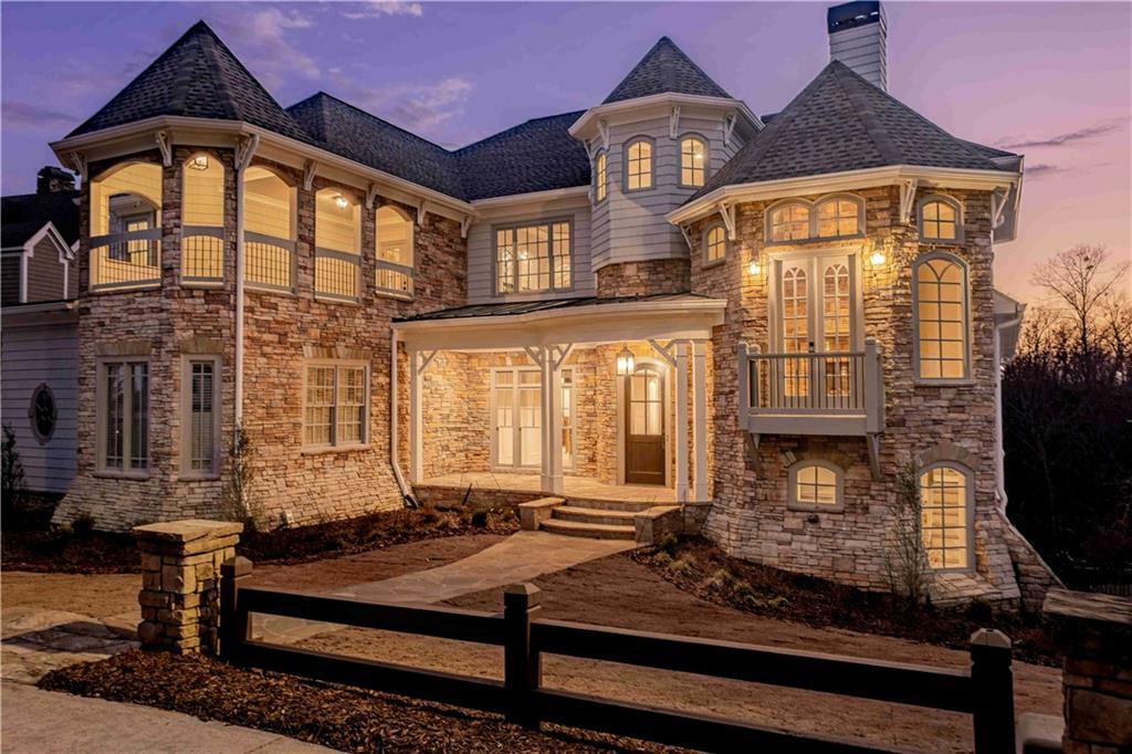 Property Photo: 6756 Hedge Row Lane GA 30506