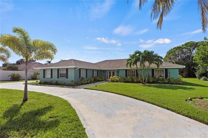 Property Photo: 1862 SE Boma Ave FL 34952