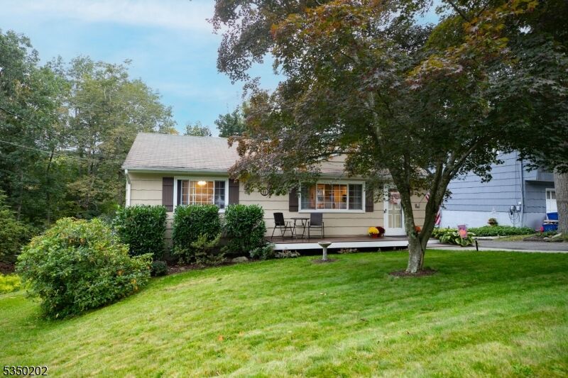 Property Photo: 7 Como Ter NJ 07849