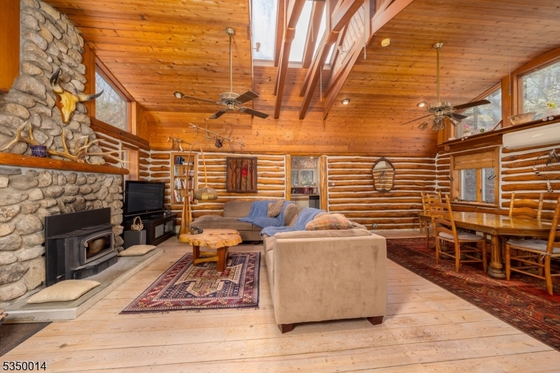 Property Photo: 20 Glenwood Ln NJ 07461