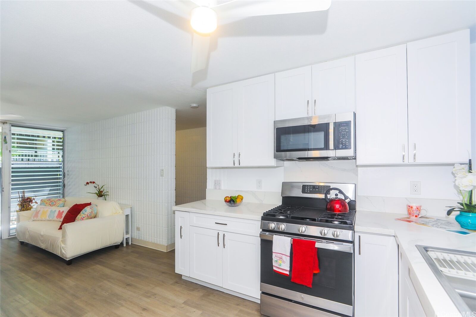 Property Photo: 1605 Pensacola Street 5 HI 96822