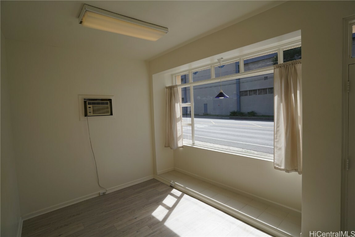 Property Photo: 3208 Waialae Avenue HI 96816
