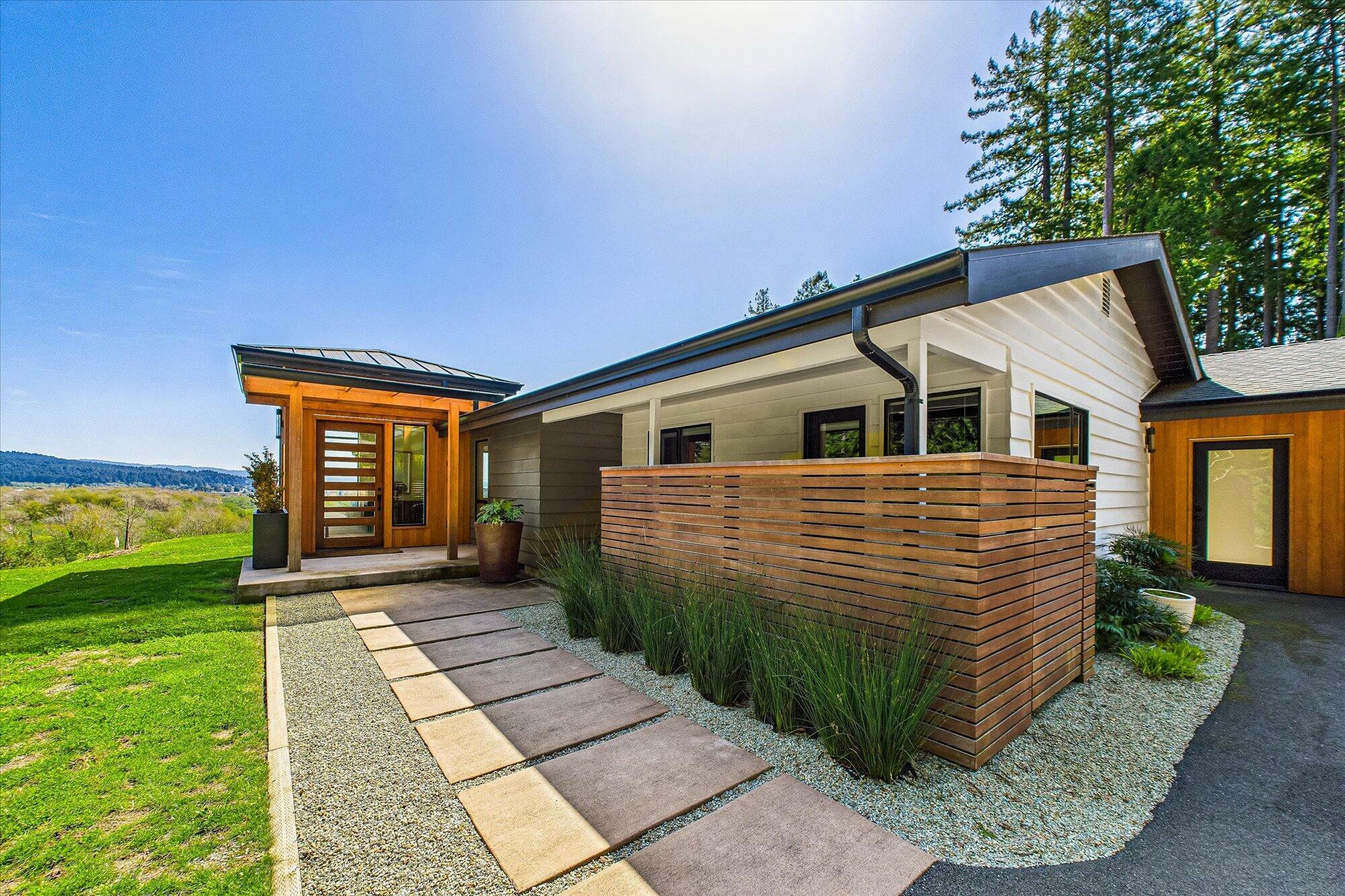 Property Photo: 2175 Bank Road CA 95519