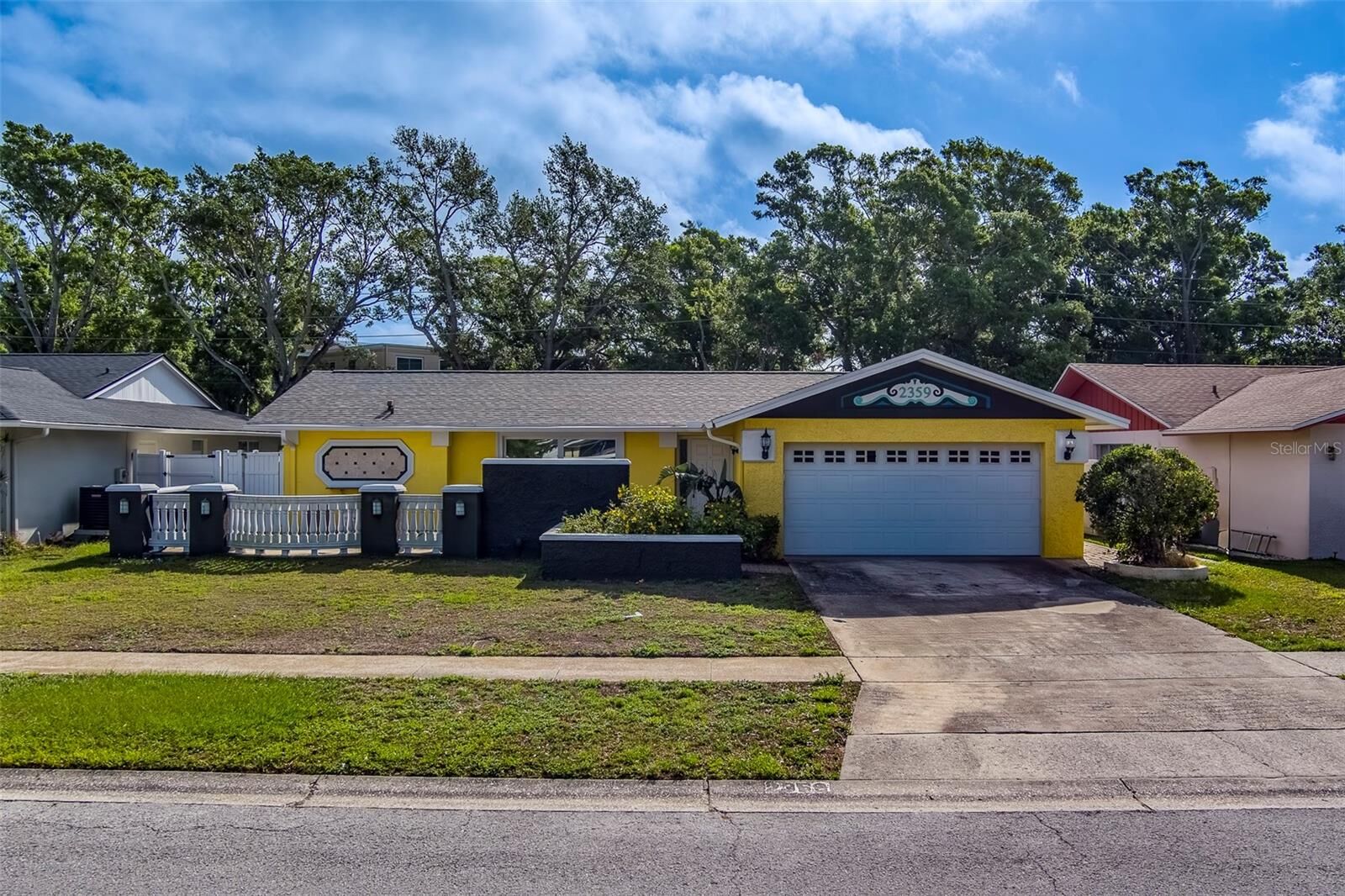 Property Photo:  2359 Moore Haven Drive E  FL 33763 