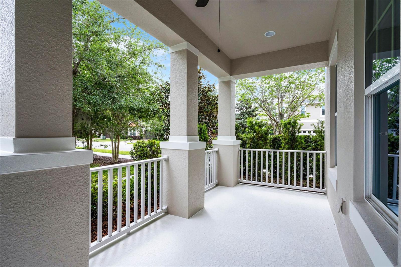 Property Photo:  1052 Avila Lane  FL 32803 