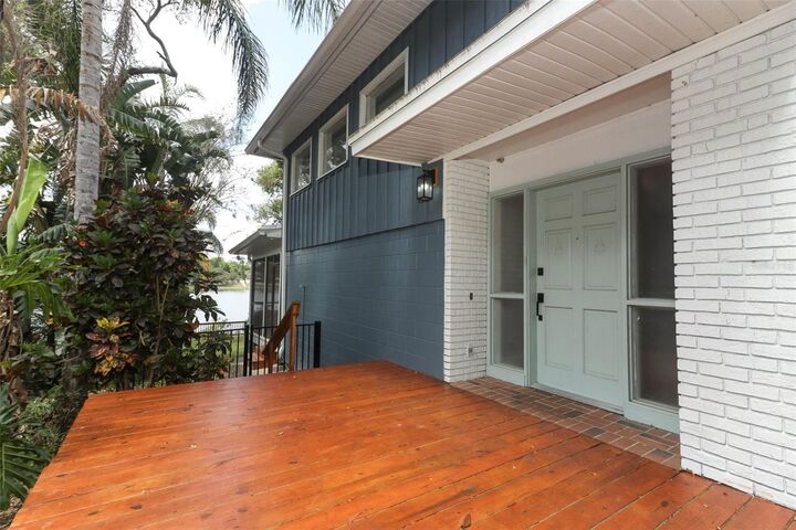 Property Photo:  858 Lake Marion Drive  FL 32701