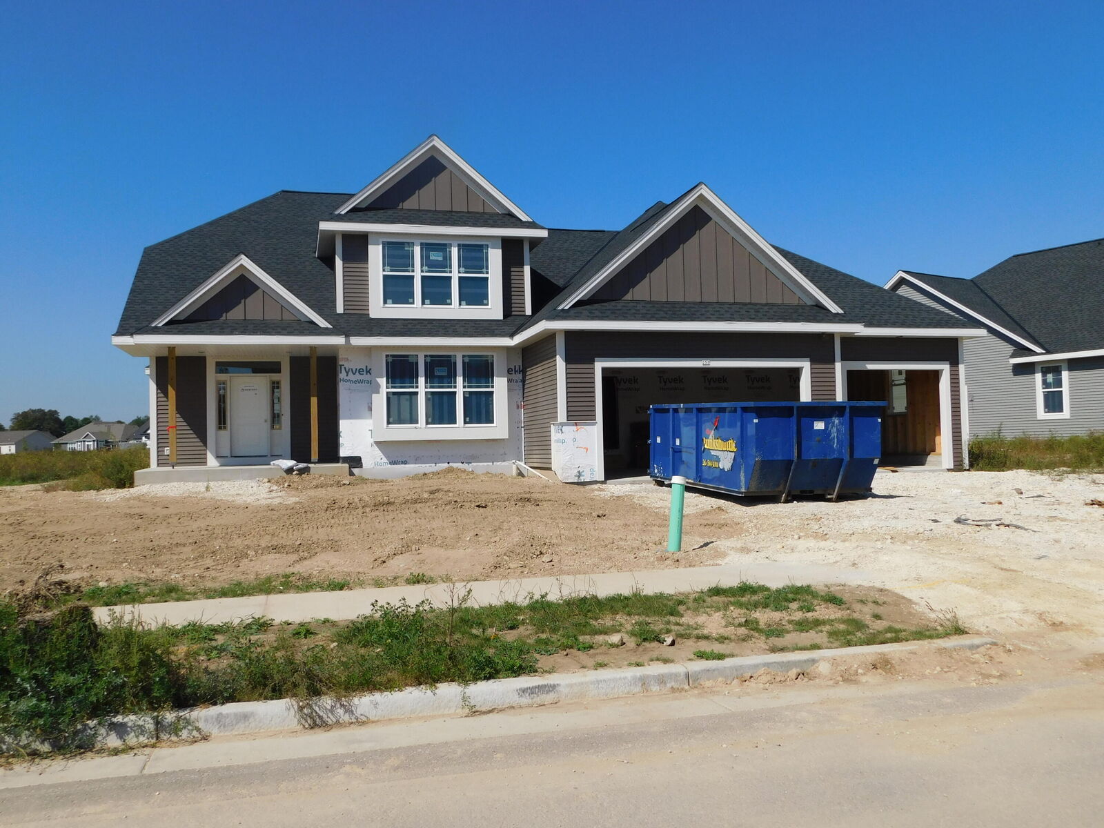 Property Photo:  257 Candleberry Ln  WI 53024 