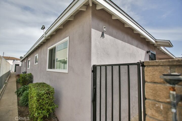 Property Photo: 1608 N Placentia Avenue CA 92831