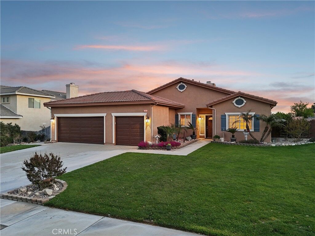 Property Photo:  2689 W Meyers Road  CA 92407 