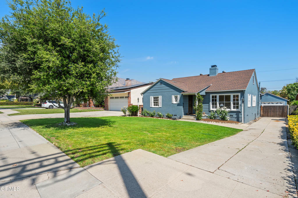 Property Photo: 422 N Sierra Madre Boulevard CA 91107