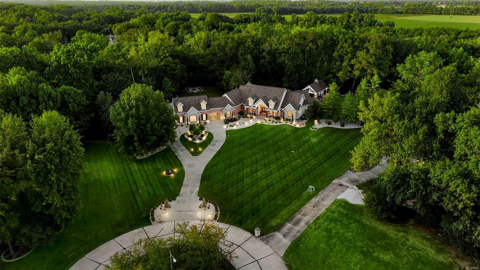 Property Photo: 261 Bless US Drive MO 63385