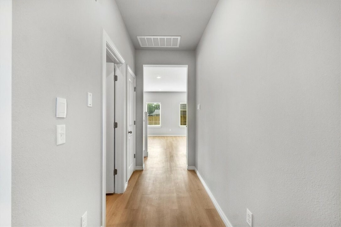 Property Photo: 1962 Larkspur Street AR 72762