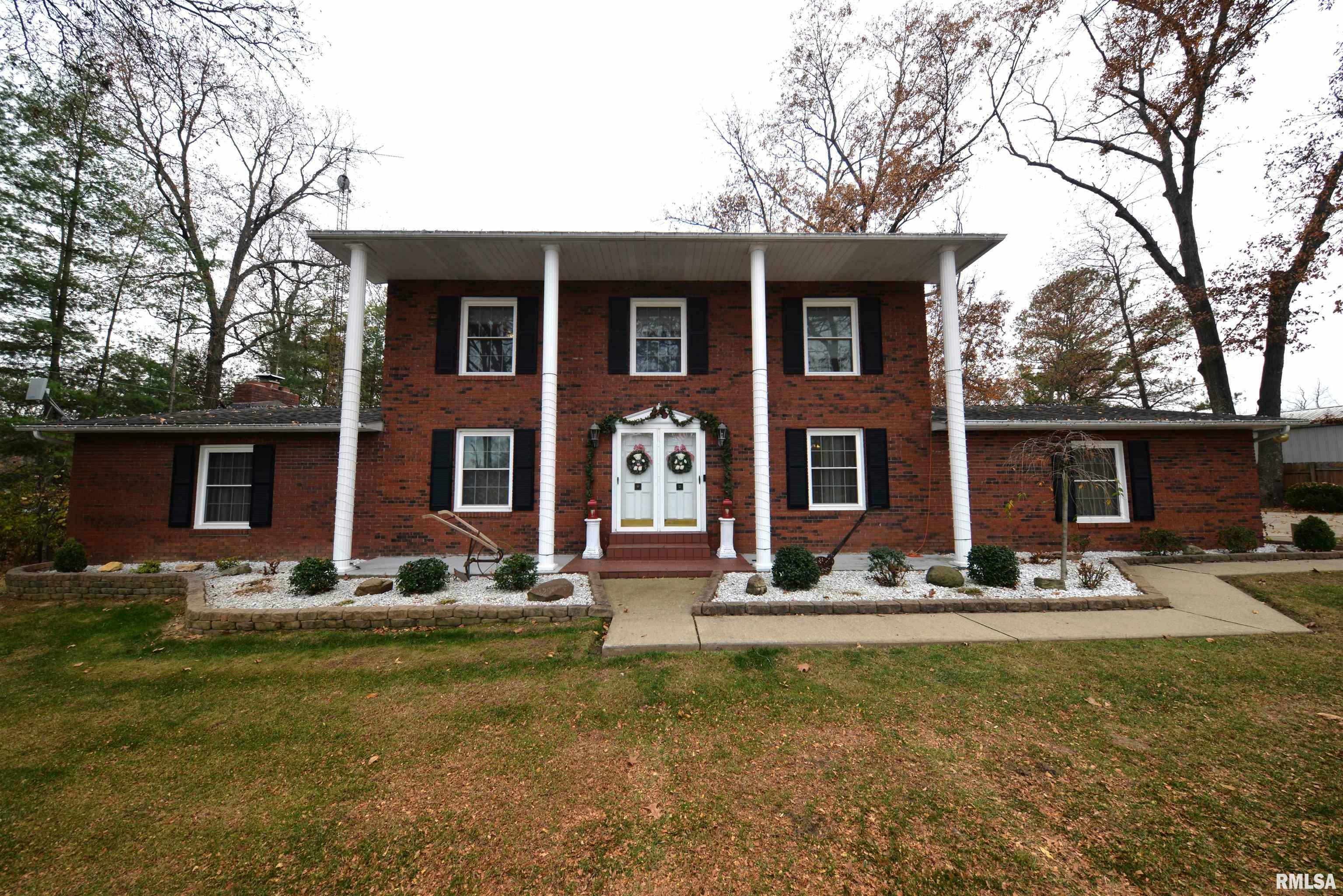 Property Photo: 4919 Richview Road IL 62864