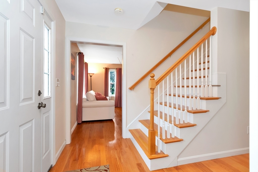 Property Photo:  4 Clovelly Lane  MA 01702 