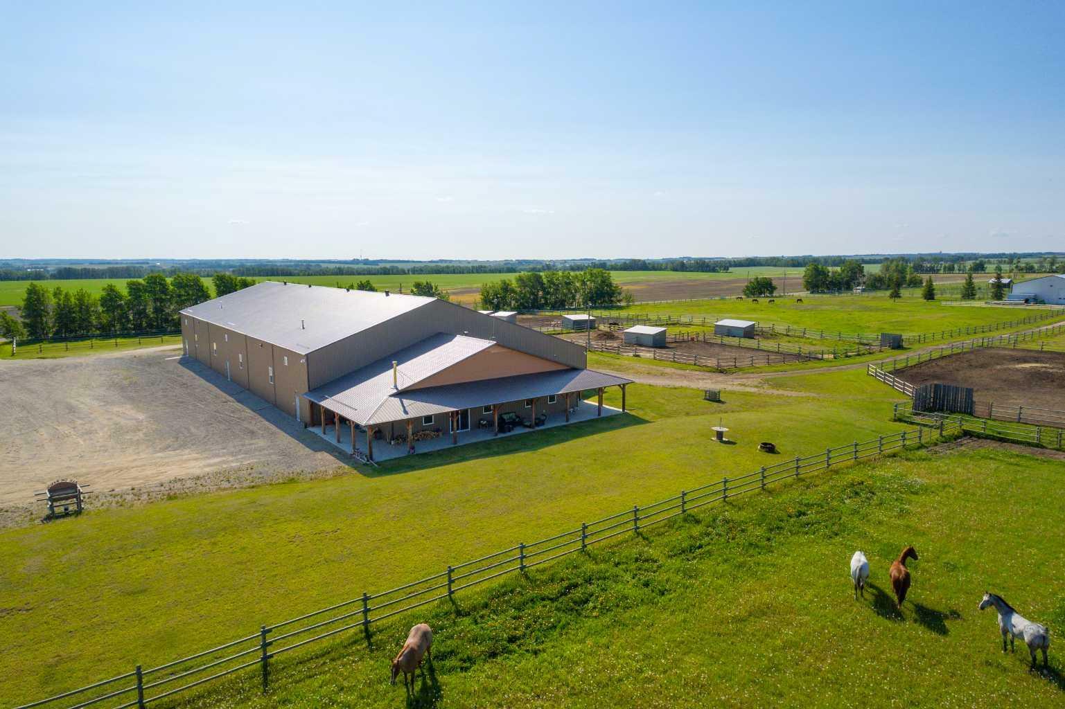 Property Photo: 34126 Range Road 2-0 AB T0M 0K0
