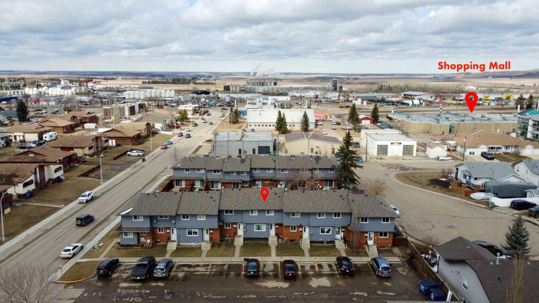 Property Photo: 4520 47 Street AB T4G 1P5