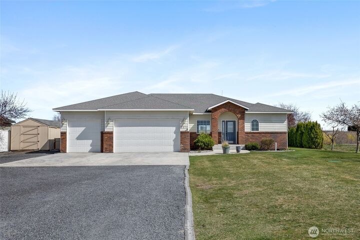 Property Photo: 2873 Wild Goose Road NE WA 98837