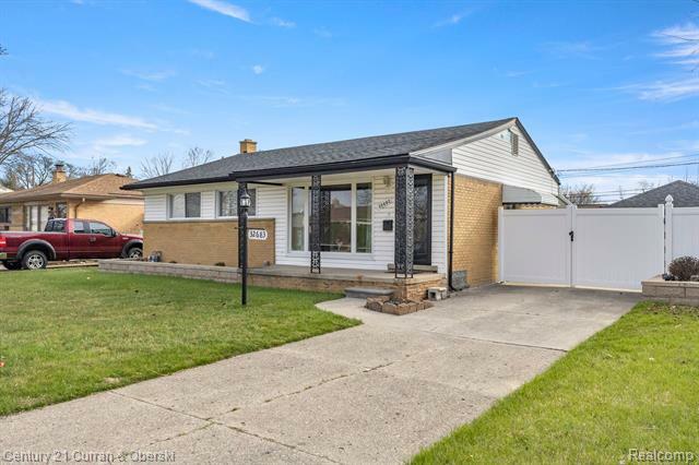 Property Photo: 32683 James Street MI 48135